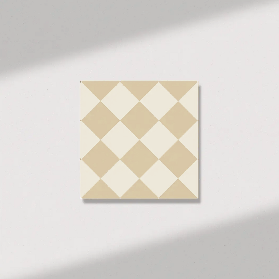 The Launch Market - Checkmate Golden Stickie notepad