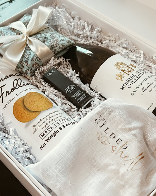 Bridesmaid Proposal Boxes: How to Ask in a Way They'll Never Forget