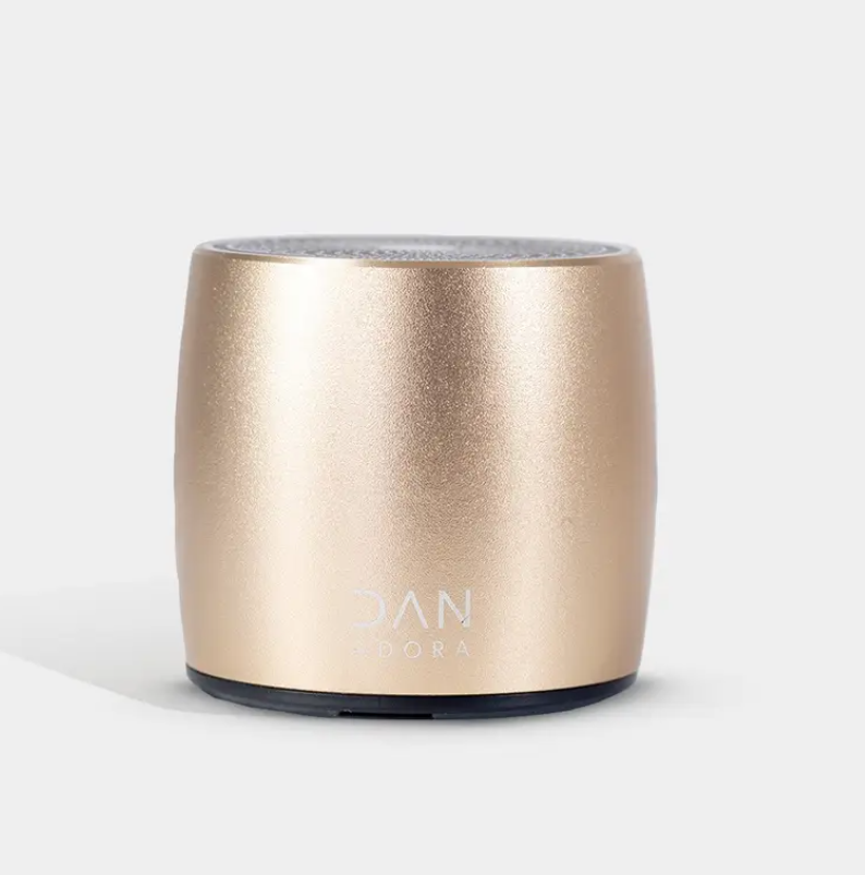 Dan Adora Sound Speaker